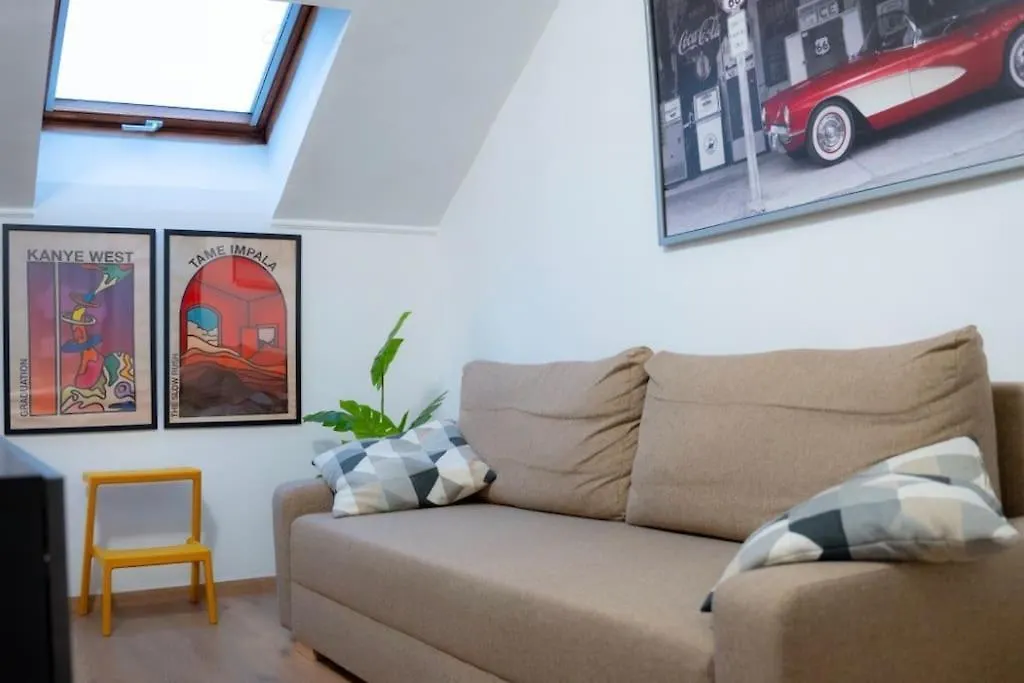 Apartamento Hulu Savona 0*,  Italia